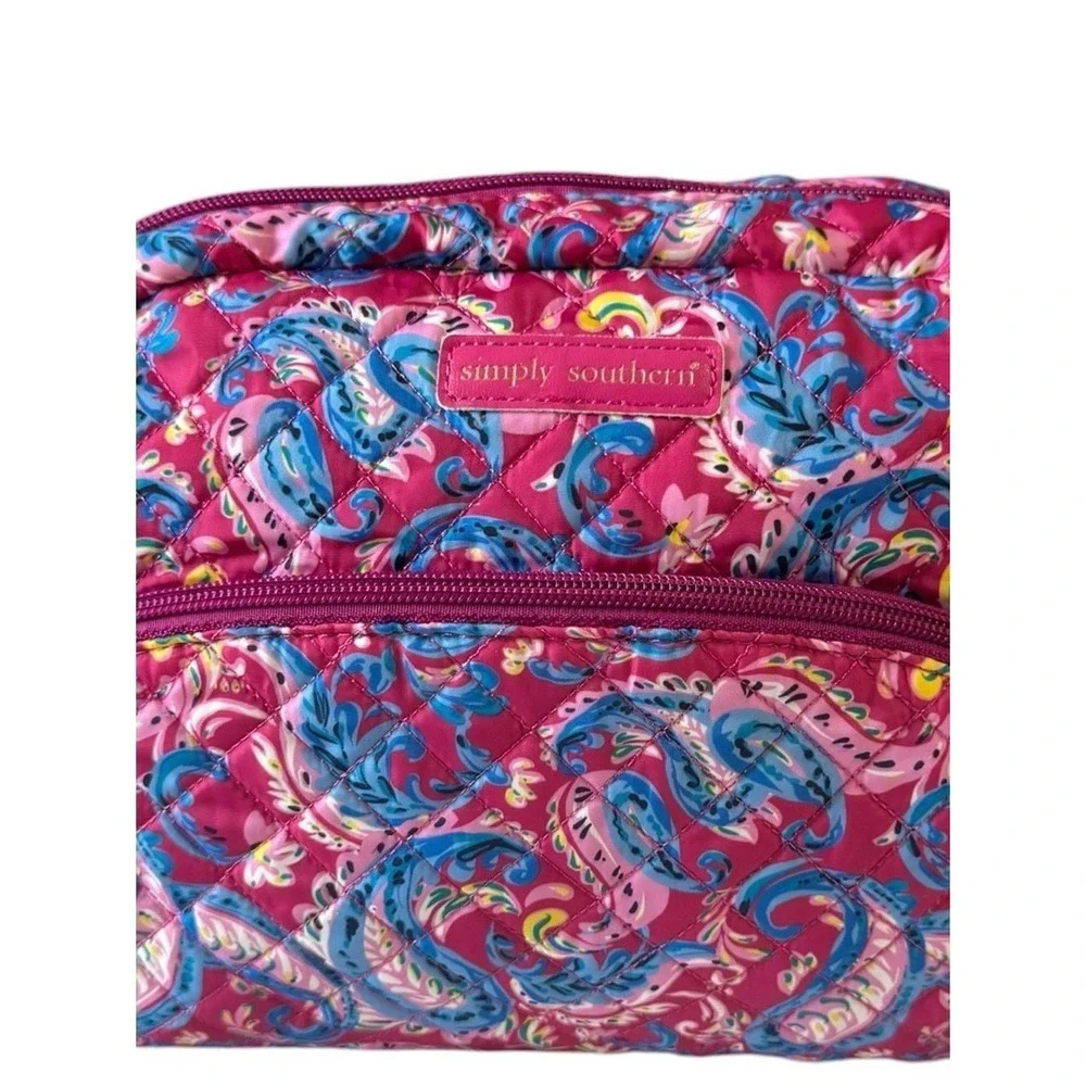 Simply Southern Large Cosmetic Bag Vacation Pink Paisley